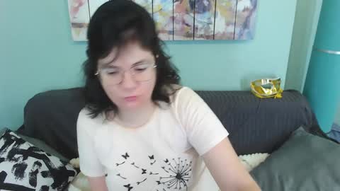 Everly online show from January 2025 08:03:02 AM