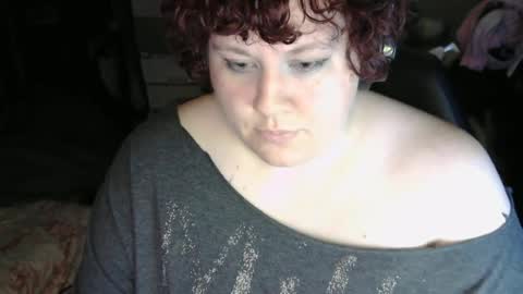 Snapshot of evermoreeve chatting on June 2026 08:27:02 AM evermoreeve online show from June 2026 08:27:02 AM