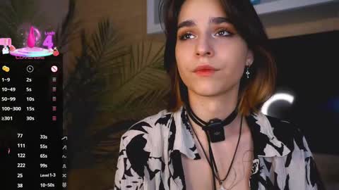 Snapshot of evervessi chatting on September 2025 04:45:02 AM Anita online show from September 2025 04:45:02 AM