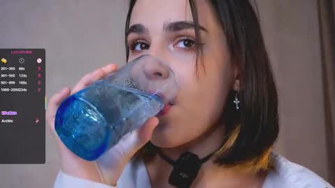 Snapshot of evervessi chatting on October 2025 03:26:02 AM Anita online show from October 2025 03:26:02 AM