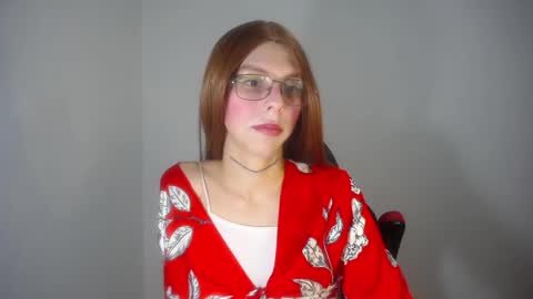 Evi online show from January 2025 10:08:02 PM