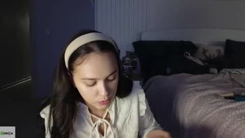 evi_woow online show from February 2026 09:40:02 PM