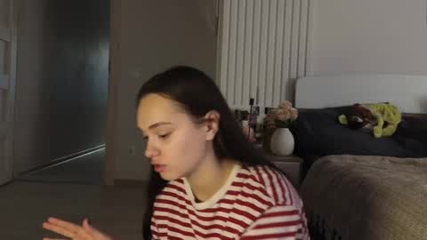 evi_woow online show from March 2026 08:45:01 PM