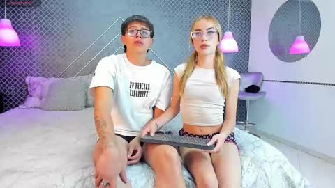 Snapshot of evie_demn chatting on February 2026 08:25:02 PM Evie Denm online show from February 2026 08:25:02 PM