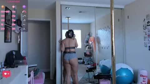 Snapshot of evie_luna chatting on March 2026 10:45:01 PM Evie Luna online show from March 2026 10:45:01 PM