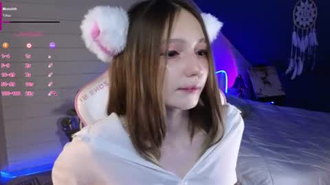 Snapshot of evie_rosen chatting on June 2026 10:23:02 PM Evie online show from June 2026 10:23:02 PM