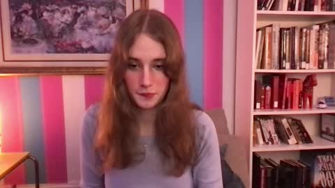 Snapshot of eviecam chatting on September 2025 03:40:02 AM Evie3 online show from September 2025 03:40:02 AM