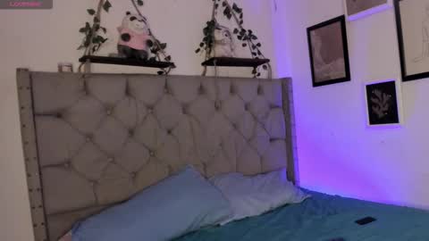 Snapshot of evieh1_ chatting on February 2026 01:32:02 AM Ivi Alejandra online show from February 2026 01:32:02 AM