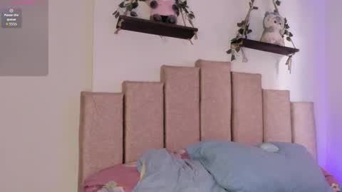 Snapshot of evieh1_ chatting on February 2026 01:21:01 PM Ivi Alejandra online show from February 2026 01:21:01 PM