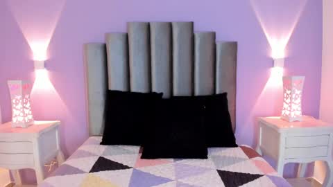 evierouse_ online show from July 2026 08:59:01 PM