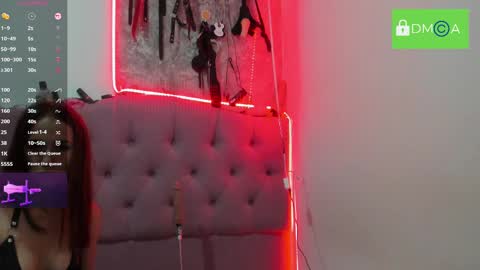 Snapshot of evil_sammy chatting on January 2025 08:18:02 PM Mistress Sammy online show from January 2025 08:18:02 PM