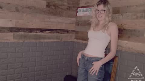 Vesper -  online show from December 2025 02:26:01 PM