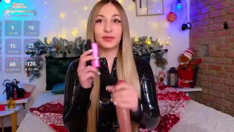 Snapshot of evit_dirty_mind_ chatting on December 2025 08:32:02 AM evit_dirty_mind_ online show from December 2025 08:32:02 AM