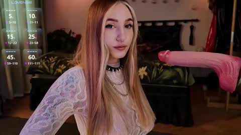 Snapshot of evit_dirty_mind_ chatting on February 2026 10:33:02 AM evit_dirty_mind_ online show from February 2026 10:33:02 AM