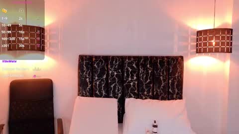 evvaa_moon online show from January 2026 12:32:02 PM