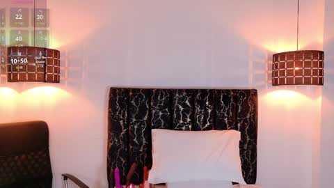 evvaa_moon online show from March 2026 12:27:02 PM