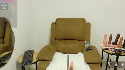 evvaa_moon online show from May 2026 12:44:02 PM