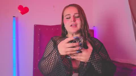 EVY online show from October 2025 01:14:01 AM