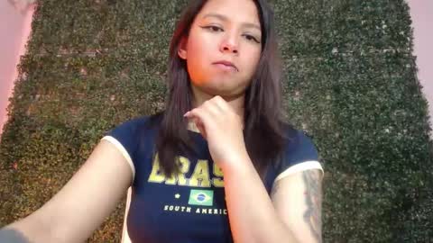 Im Evy online show from March 2026 04:47:02 PM