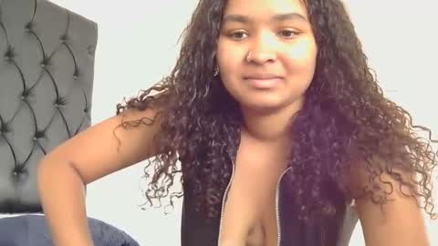 courtney online show from November 2025 06:27:01 AM