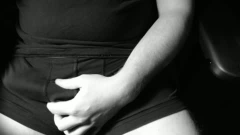 exhib_l0ver online show from November 2025 09:15:01 PM