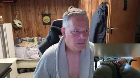 exibe1219 online show from April 2026 09:11:02 AM