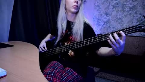 my real name is Irene but Exo is oke too  online show from September 2025 12:21:01 AM