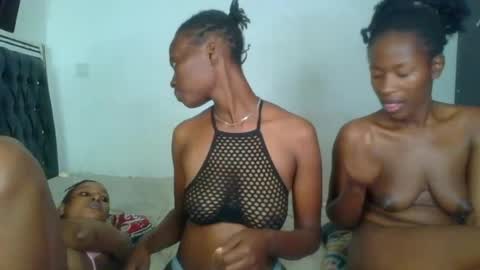 exotic_cutiee online show from July 2026 02:46:01 PM