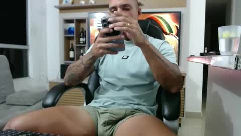 Snapshot of exotic_dude chatting on March 2026 12:47:01 AM camilo online show from March 2026 12:47:01 AM