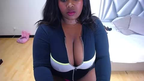 exotic_karmella online show from December 2024 09:08:02 PM