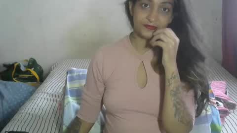 Snapshot of exotic_queen01 chatting on February 2025 10:05:01 AM Amber online show from February 2025 10:05:01 AM
