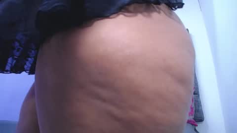 Snapshot of exoticdollxxx chatting on December 2024 02:53:01 AM ExoticDollXXX online show from December 2024 02:53:01 AM