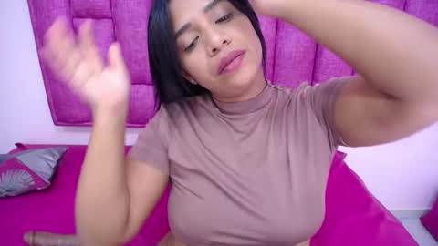 Snapshot of exoticdollxxx chatting on February 2025 02:57:01 PM ExoticDollXXX online show from February 2025 02:57:01 PM