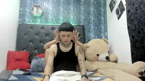 exotichot_couple online show from November 2025 08:19:01 PM