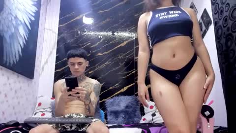 exotichot_couple online show from May 2026 10:06:02 PM