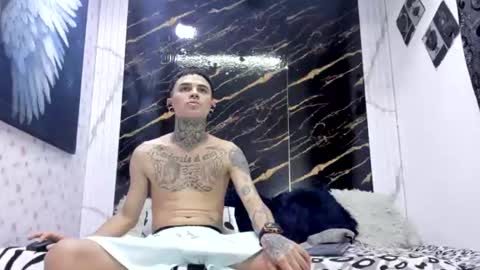 exotichot_couple online show from July 2026 08:13:01 PM