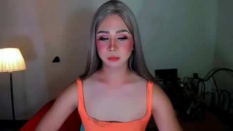 expensive_elise online show from March 2026 12:10:02 PM