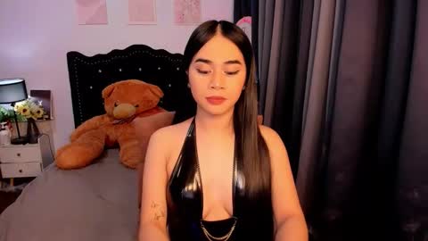 chloee online show from November 2025 09:29:01 AM