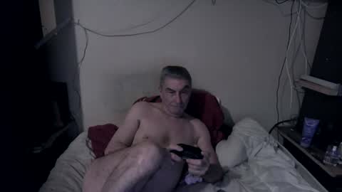 Snapshot of explorer1316 chatting on June 2026 07:40:01 PM titou online show from June 2026 07:40:01 PM