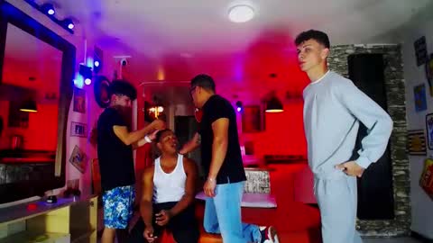 extrangers online show from January 2025 12:10:01 PM