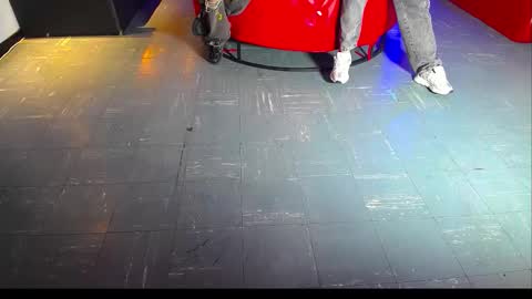 extrangers online show from February 2026 12:37:02 PM