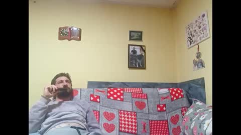 exuuuuu online show from November 2025 11:06:01 PM