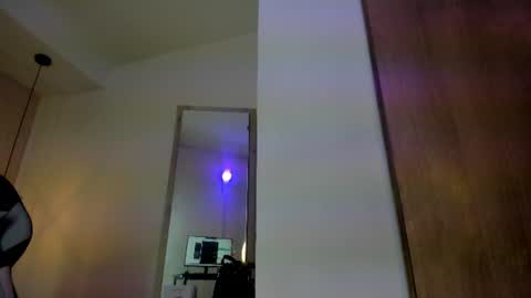 Snapshot of ey_im_simone_ chatting on June 2026 12:06:01 PM online show from June 2026 12:06:01 PM
