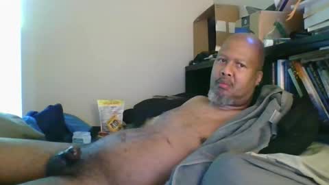eyequee0007 online show from May 2026 01:32:02 PM
