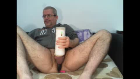 Snapshot of eyes12 chatting on January 2025 03:48:01 AM GEORGE online show from January 2025 03:48:01 AM