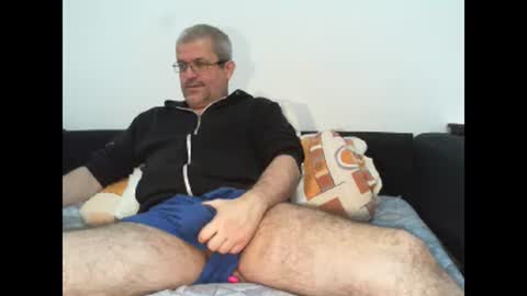 Snapshot of eyes12 chatting on January 2025 12:48:02 PM GEORGE online show from January 2025 12:48:02 PM