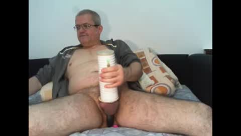 Snapshot of eyes12 chatting on February 2025 06:23:01 AM GEORGE online show from February 2025 06:23:01 AM