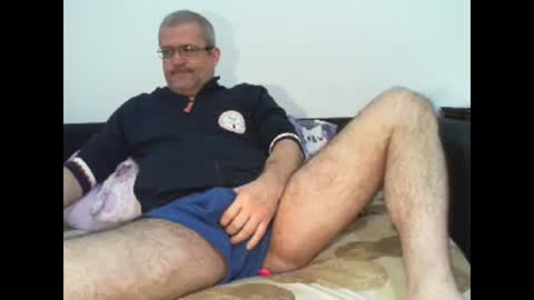 Snapshot of eyes12 chatting on March 2025 04:08:02 AM GEORGE online show from March 2025 04:08:02 AM