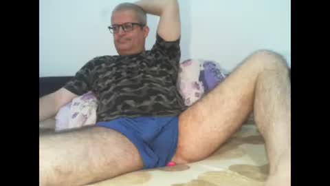 Snapshot of eyes12 chatting on September 2025 01:49:01 AM GEORGE online show from September 2025 01:49:01 AM