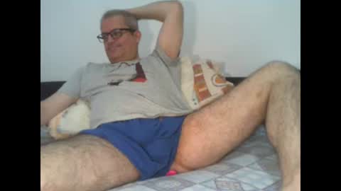 Snapshot of eyes12 chatting on October 2025 05:49:02 AM GEORGE online show from October 2025 05:49:02 AM